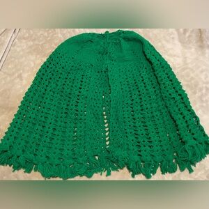 Vintage Green Crochet Cape/Shawl w/ Fringe Boho 60s-70s Handmade